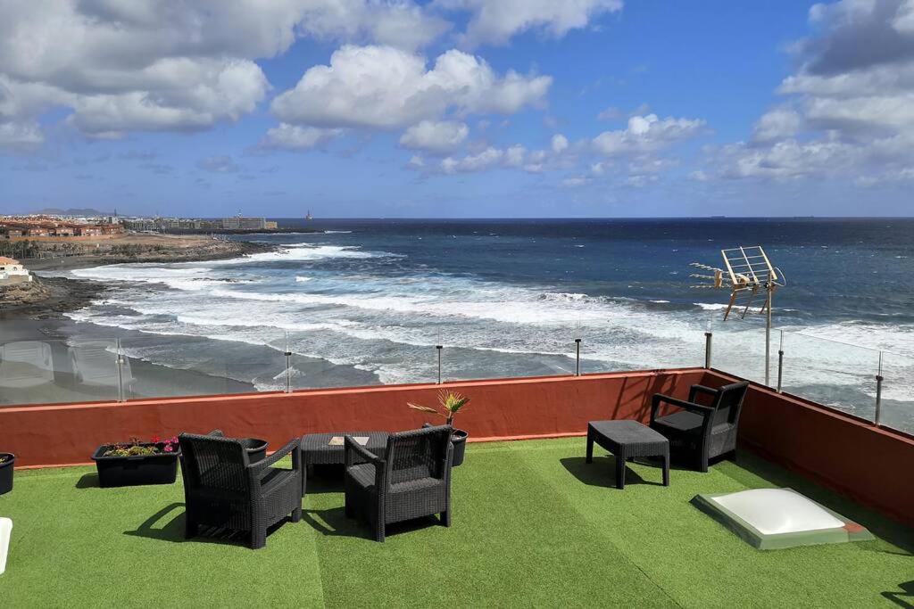 Cosy Flat For 2 Directly At The Beach Lägenhet Melenara Exteriör bild